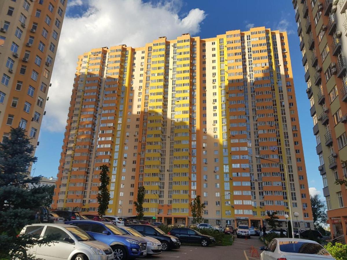 Очень Красивая Квартира На Оболони В Жк Яскравий Kyiv Exterior photo